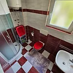 Two-bedroom In Ix דירה מדולין