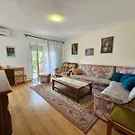 דירה Two-bedroom In Ix *