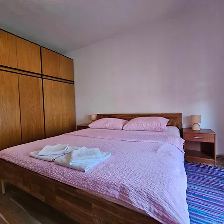 Two-bedroom In Ix