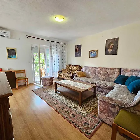 Apartman Two-bedroom In Ix *