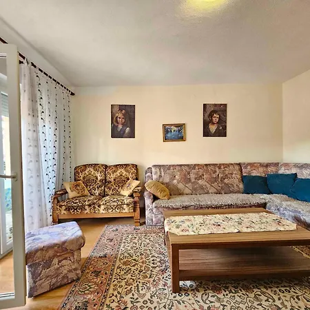 Апартаменты Two-bedroom In Ix