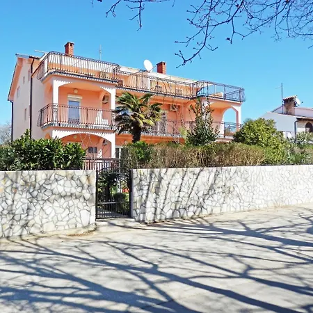 Appartamento Two-bedroom In Ix